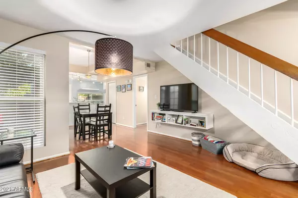 Phoenix, AZ 85014,2946 N 14TH Street #2