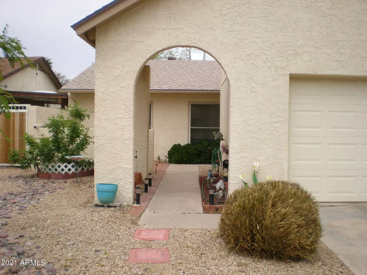 Phoenix, AZ 85051,4026 W LOMA Lane