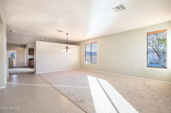 Maricopa, AZ 85138,44303 W JUNIPER Avenue