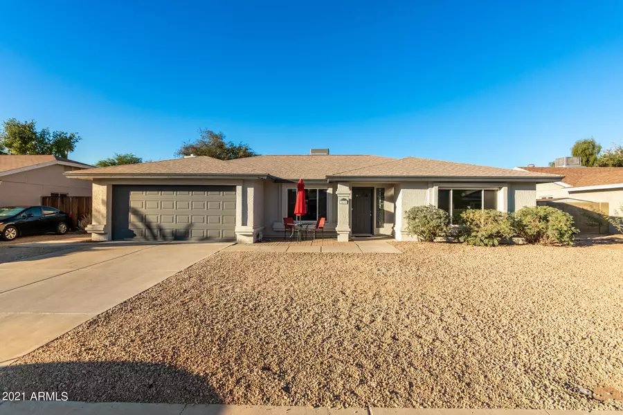 7410 W JENAN Drive, Peoria, AZ 85345