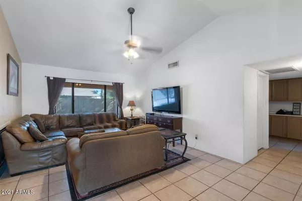 Chandler, AZ 85224,1617 N LONGMORE Street