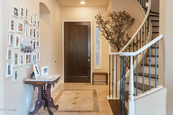 Mesa, AZ 85207,7445 E EAGLE CREST Drive #1038