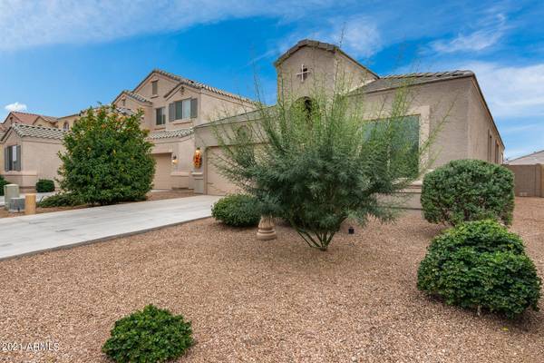 San Tan Valley, AZ 85143,4965 E IOLITE Street