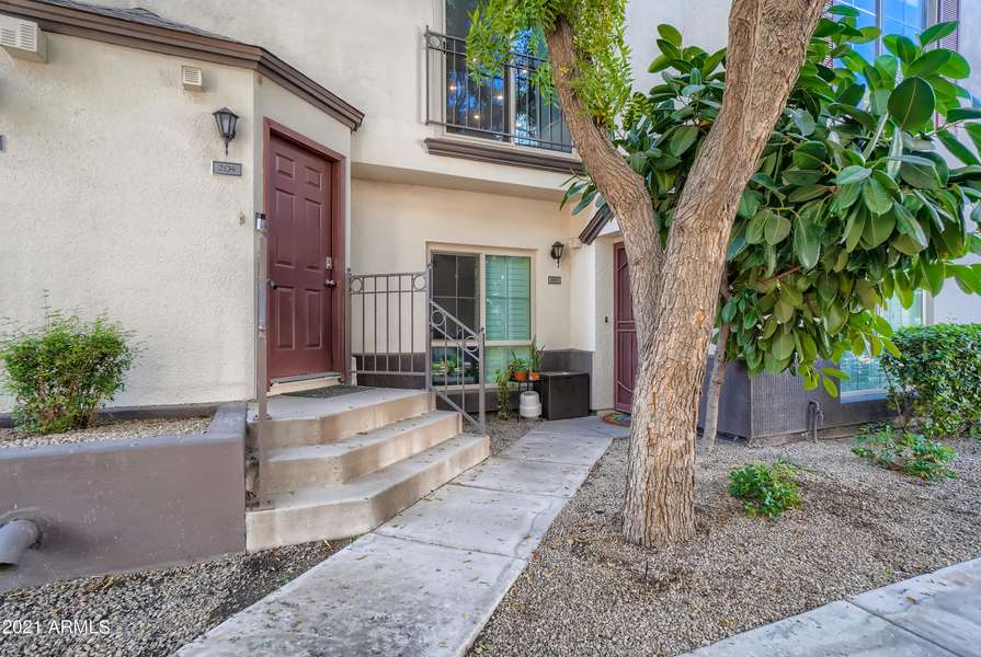 100 E FILLMORE Street #204, Phoenix, AZ 85004