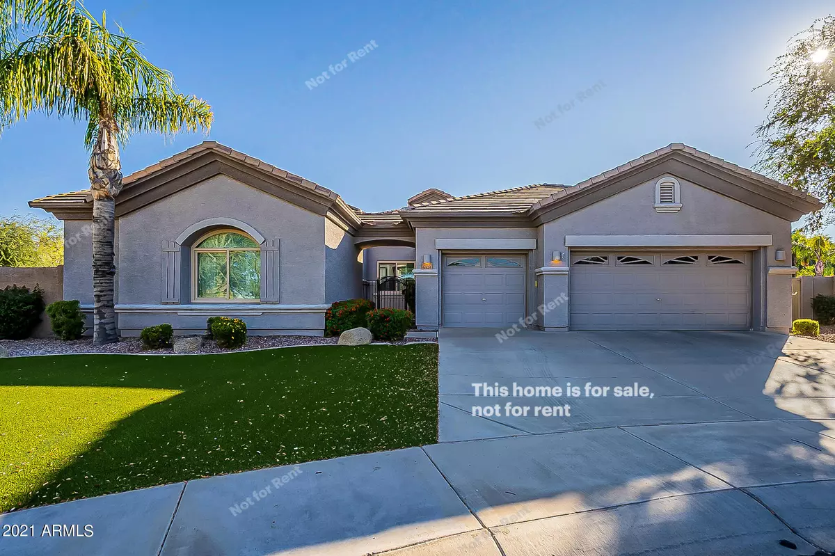 Chandler, AZ 85249,6525 S BELL Court