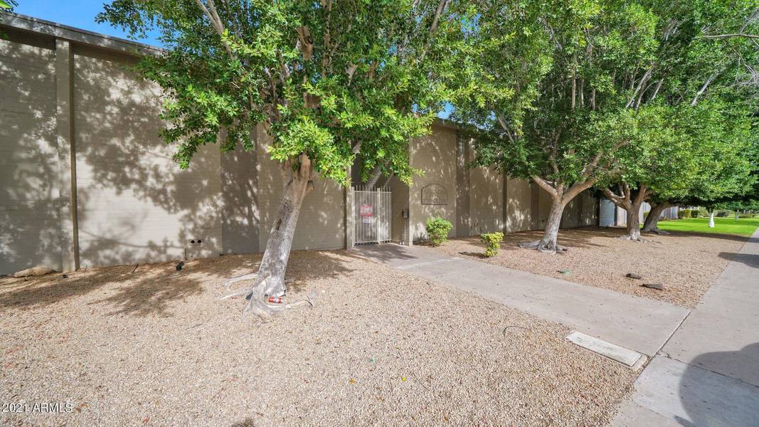 1816 W TUCKEY Lane #6, Phoenix, AZ 85015