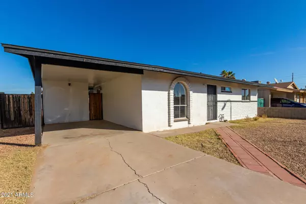 Phoenix, AZ 85042,4732 E SAINT ANNE Avenue