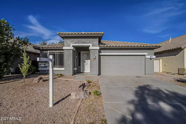 San Tan Valley, AZ 85143,104 E ROCK WREN Drive