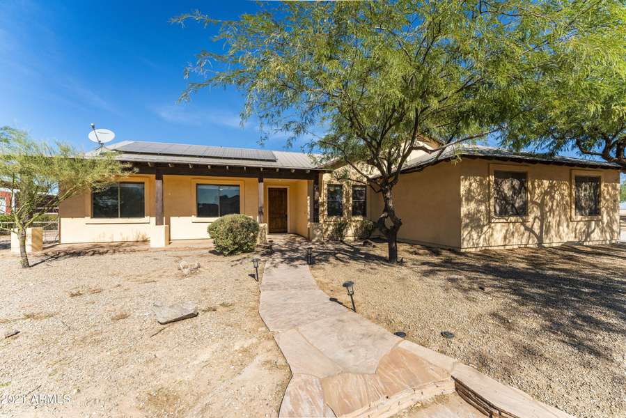 522 W MOON DUST Trail, San Tan Valley, AZ 85143