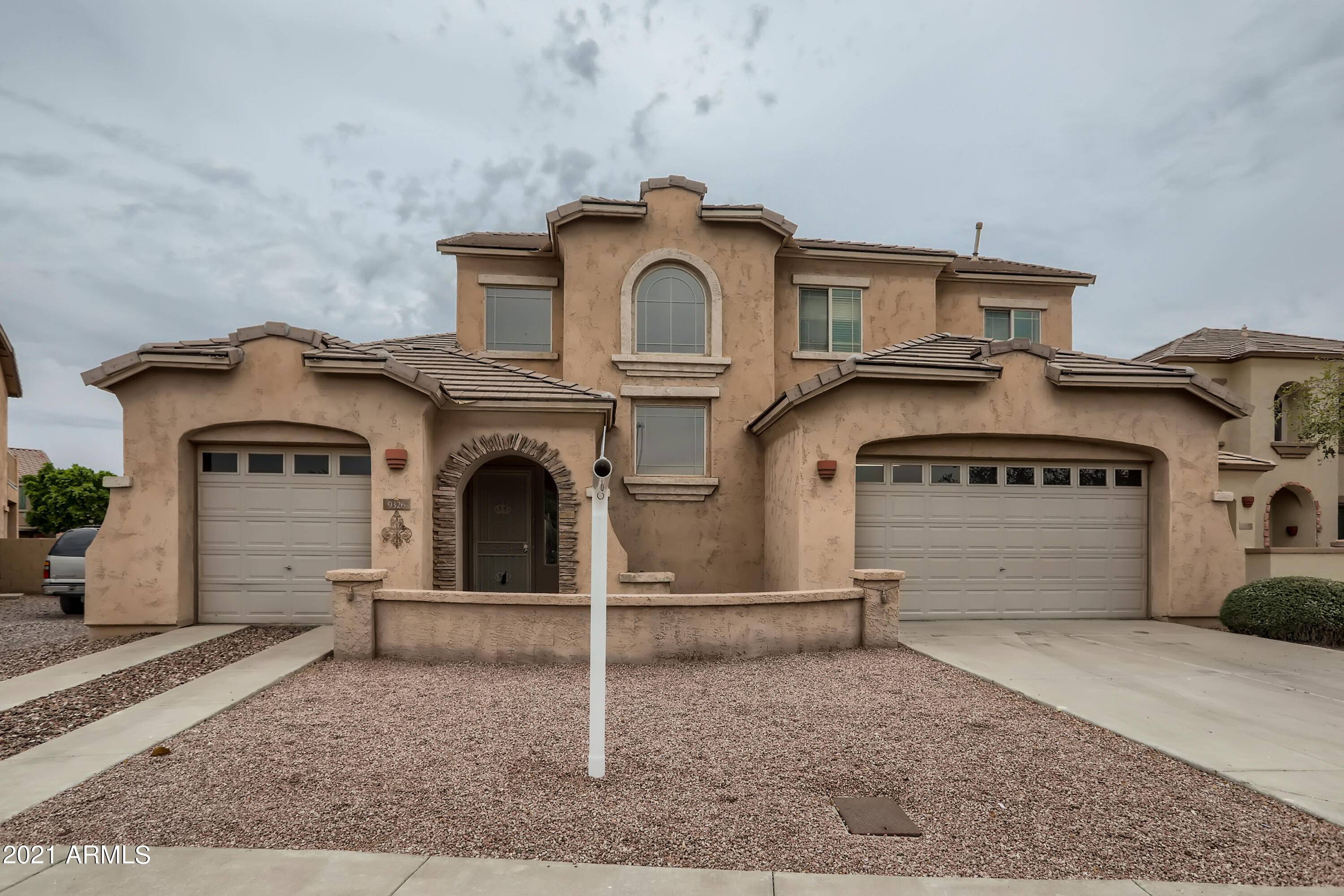 9326 W PACEY Road, Phoenix, AZ 85037