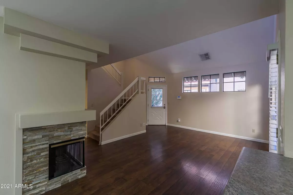 Mesa, AZ 85201,1001 N Pasadena -- #27