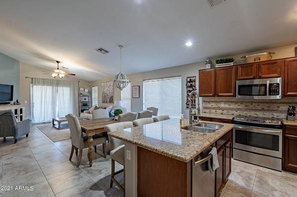 San Tan Valley, AZ 85143,35480 N GURNSEY Trail