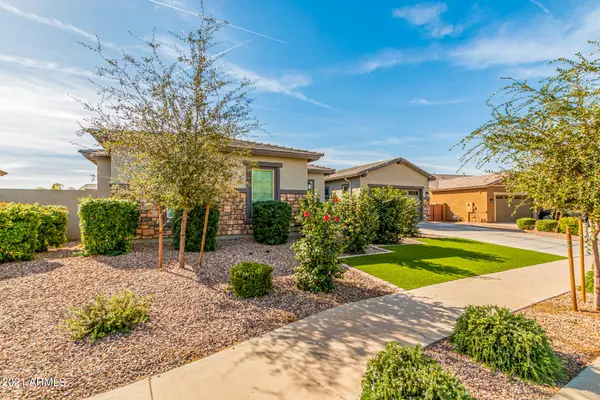 Queen Creek, AZ 85142,22353 E VIA DEL JARDIN --