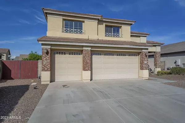 8716 W PALMAIRE Avenue, Glendale, AZ 85305