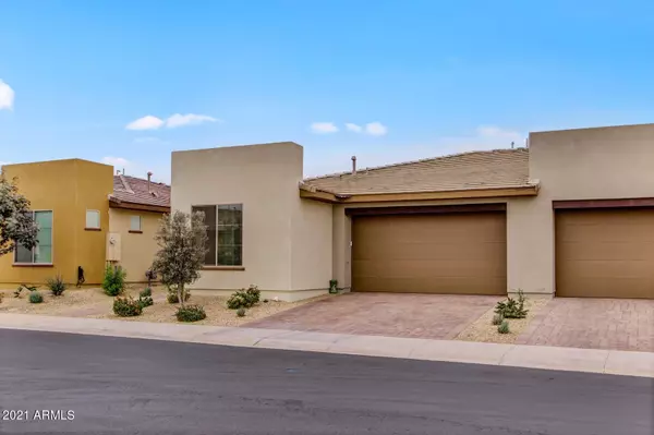 San Tan Valley, AZ 85140,753 E COBBLE STONE Drive