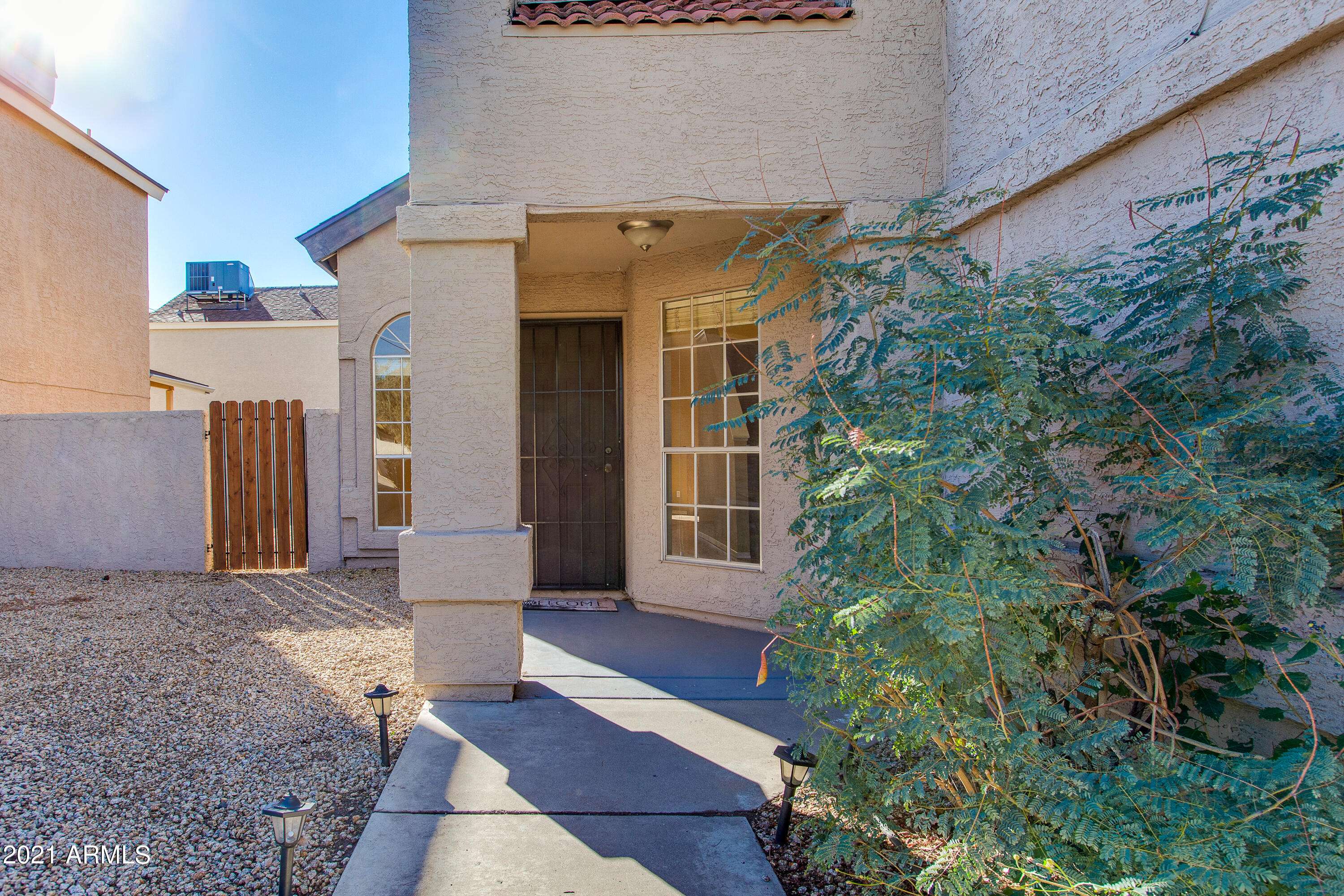 Phoenix, AZ 85024,605 E Utopia Road