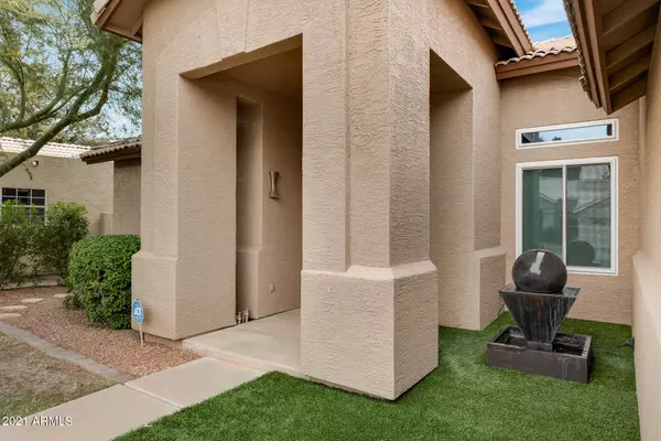 Gilbert, AZ 85234,925 N BLUE MARLIN Drive