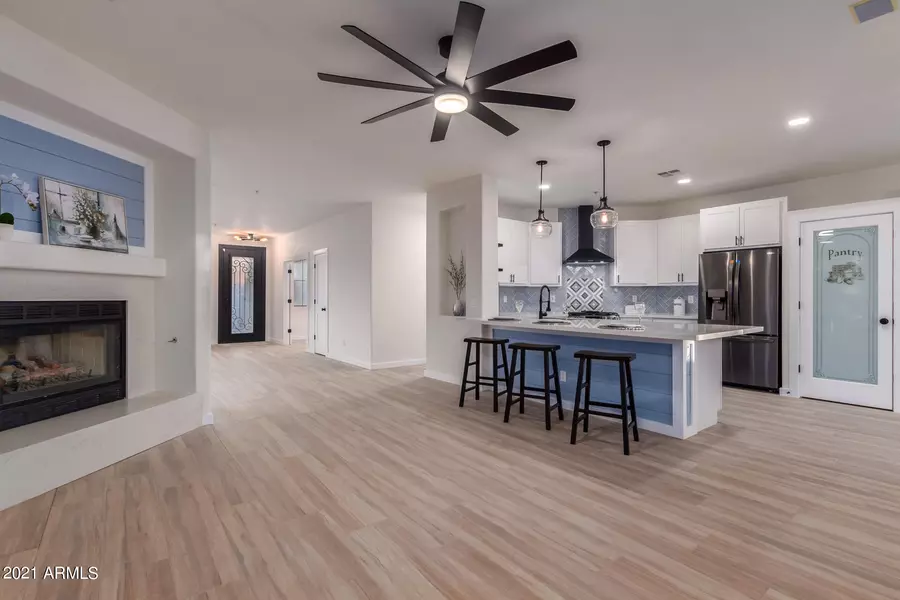 24624 N 72ND Place, Scottsdale, AZ 85255