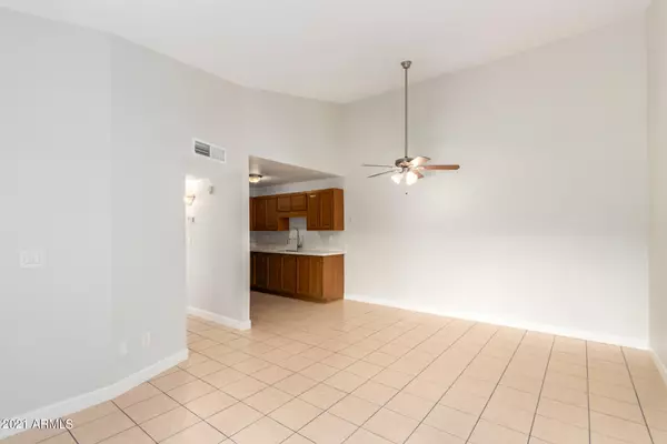 Phoenix, AZ 85033,6711 W OSBORN Road #156