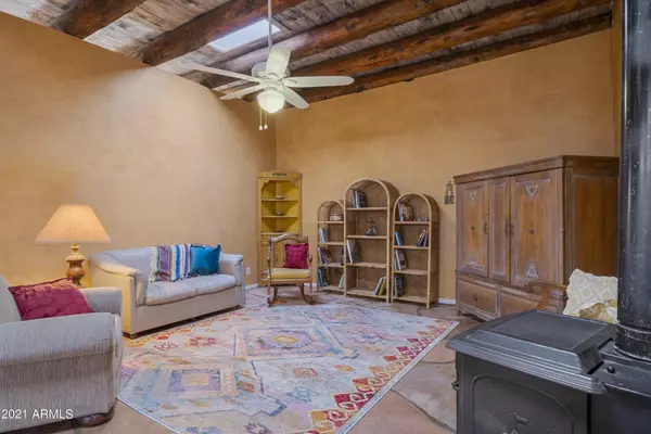 Yarnell, AZ 85362,22773 S State Route 89 --