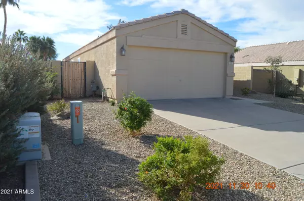 Gilbert, AZ 85296,1727 E HORSESHOE Avenue