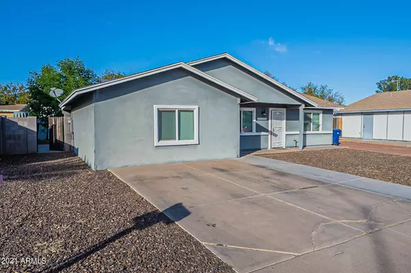 2834 E CORALBELL Avenue, Mesa, AZ 85204