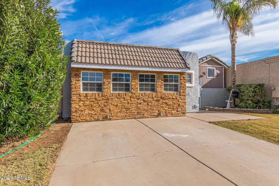 2131 N YUCCA Court, Chandler, AZ 85224