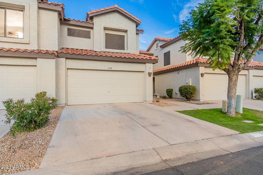 1138 W BISCAYNE Drive, Gilbert, AZ 85233