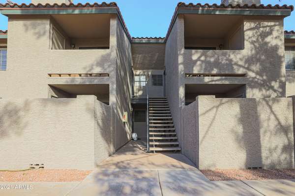 Mesa, AZ 85210,533 W GUADALUPE Road #2052