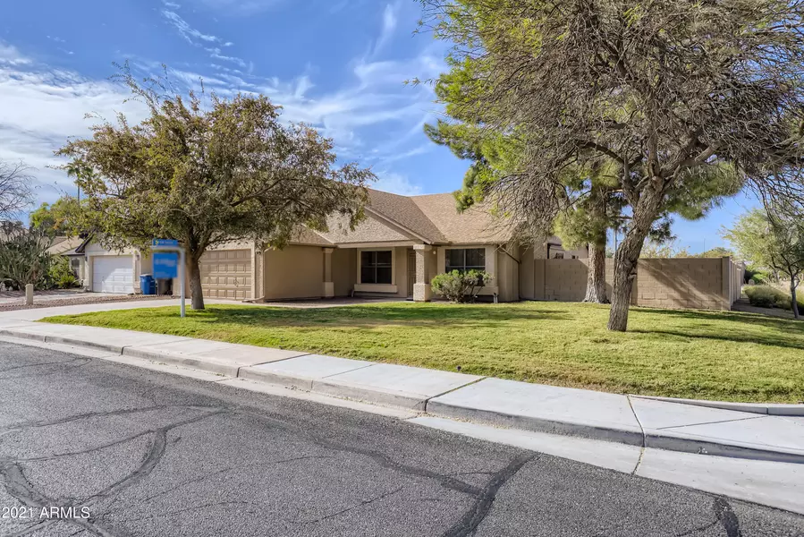 1002 S BUCHANAN Street, Gilbert, AZ 85233