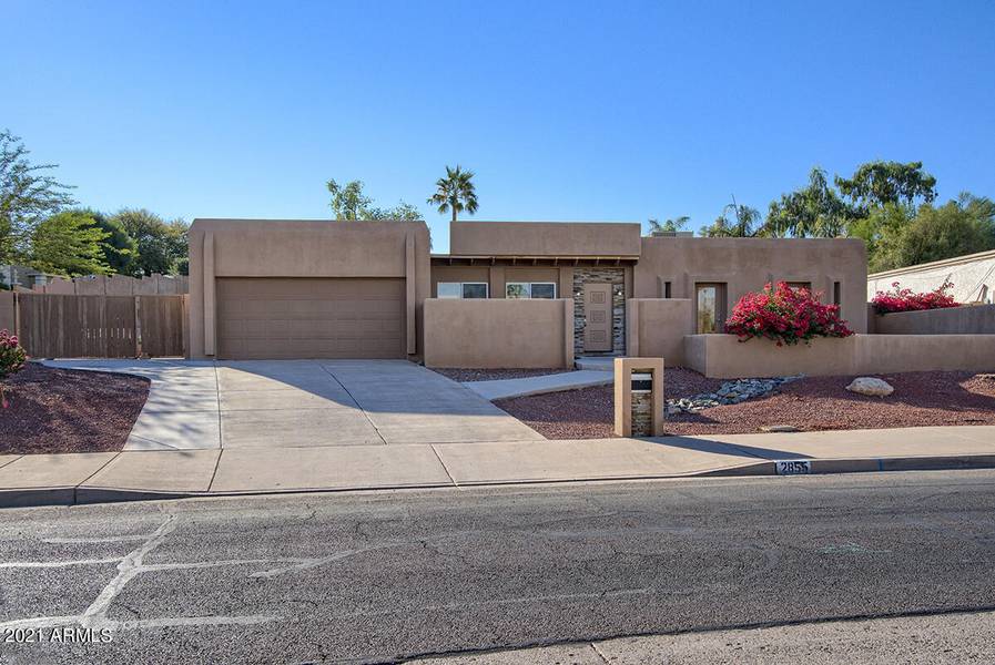 2855 E ACOMA Drive, Phoenix, AZ 85032