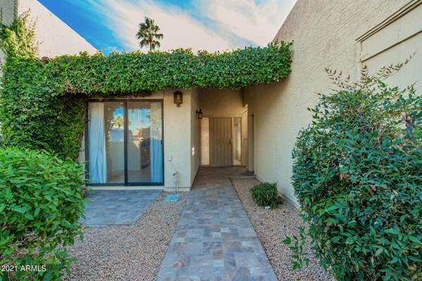 Scottsdale, AZ 85250,7843 E MEDLOCK Drive