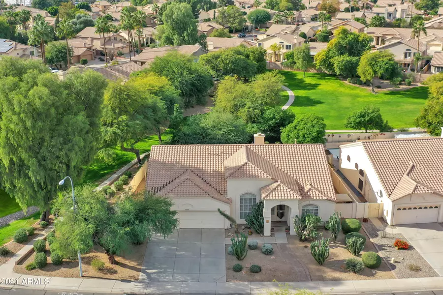 5821 W ORCHID Lane, Chandler, AZ 85226