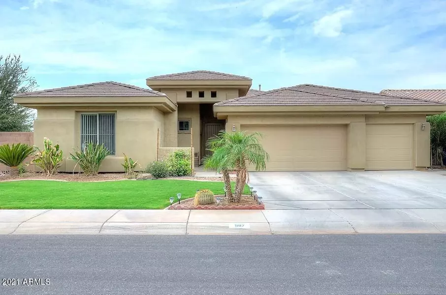 987 E Lodgepole Drive, Gilbert, AZ 85298