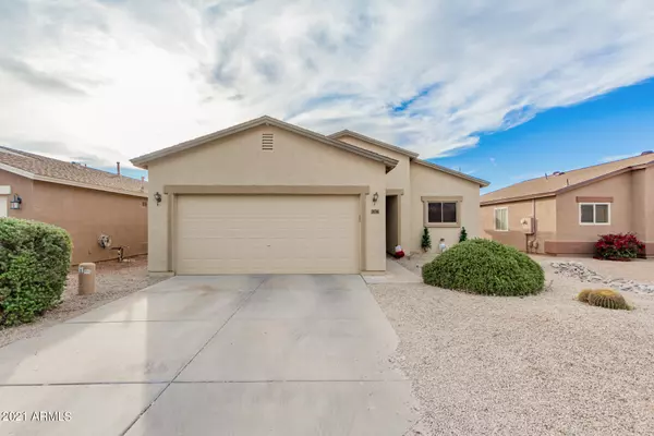 30746 N WHIRLAWAY Trail, San Tan Valley, AZ 85143