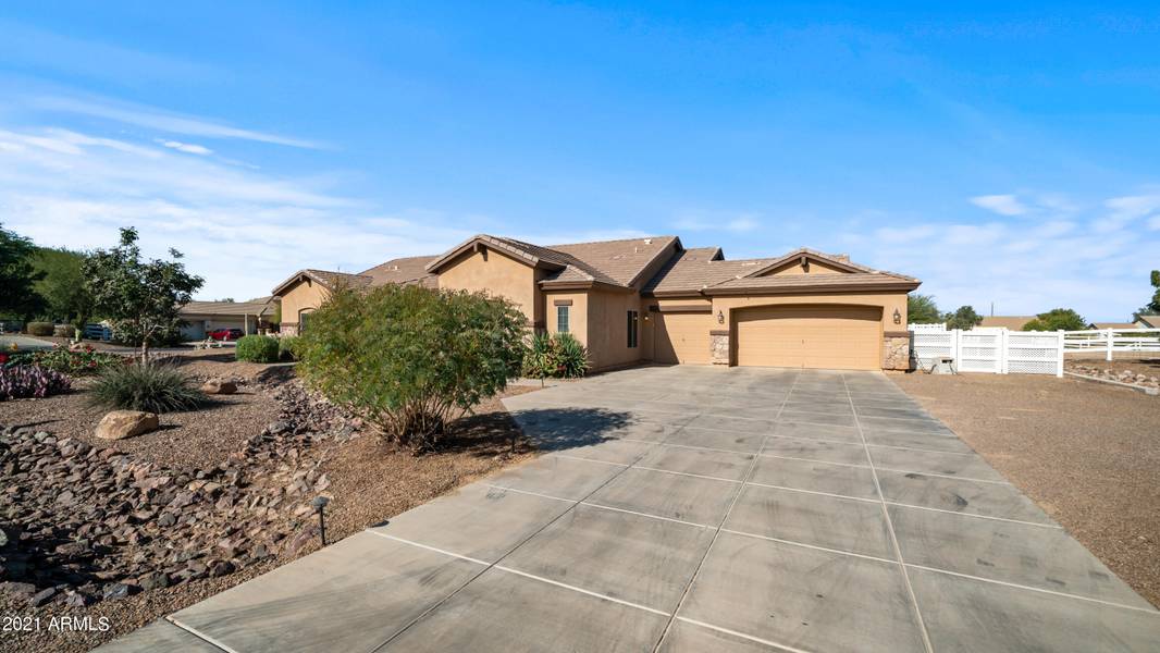 9012 W PROSPECTOR Drive, Queen Creek, AZ 85144