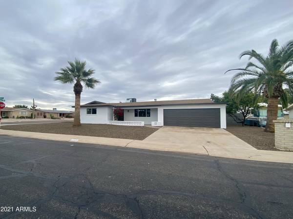 Mesa, AZ 85205,759 N 65th Place