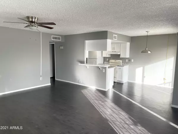 Phoenix, AZ 85015,2133 W TURNEY Avenue #D76