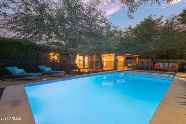 Phoenix, AZ 85014,6816 N 12TH Way