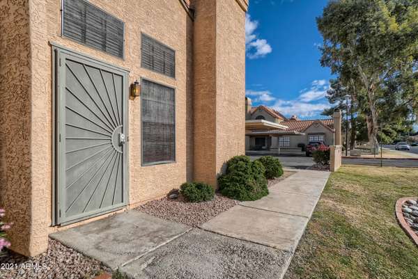 Scottsdale, AZ 85254,5704 E AIRE LIBRE Avenue #1070