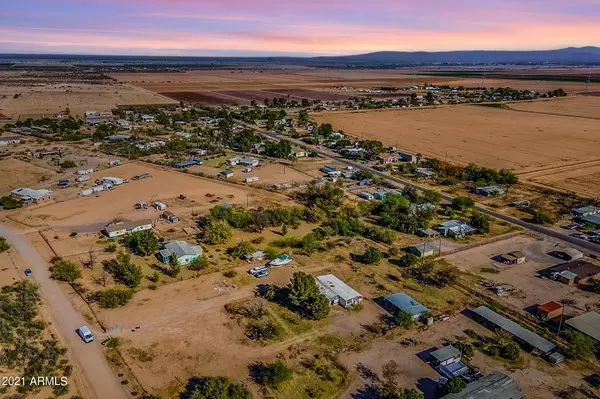 11557 N RHODES Court, Valley Farms, AZ 85191