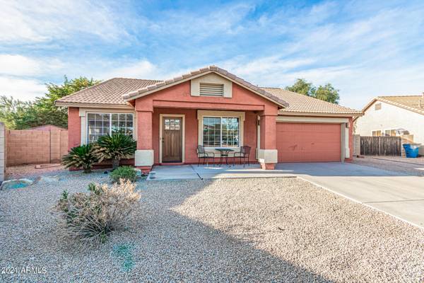 Apache Junction, AZ 85120,1402 S THUNDERBIRD Drive