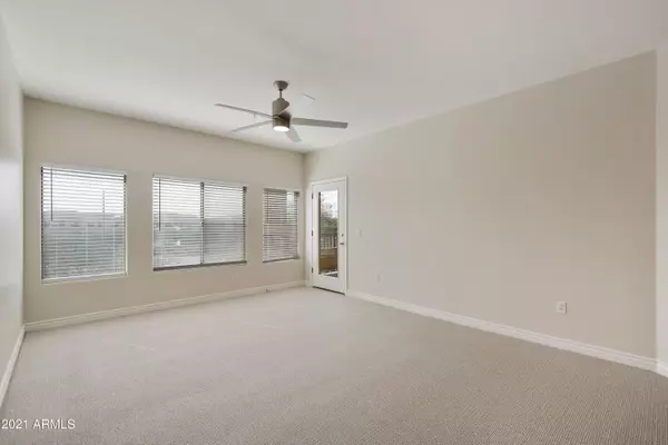 Phoenix, AZ 85054,5450 E DEER VALLEY Drive #3014