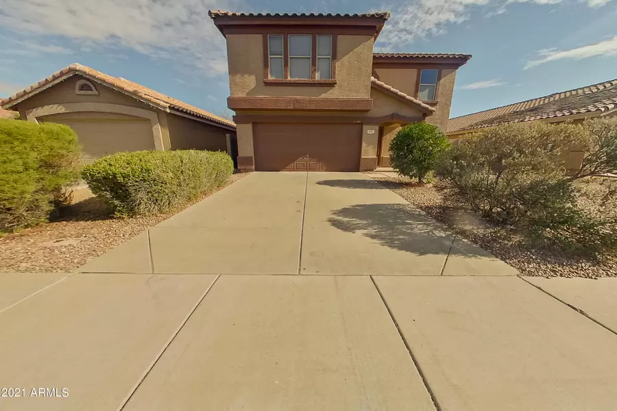 647 S HERITAGE Drive, Gilbert, AZ 85296