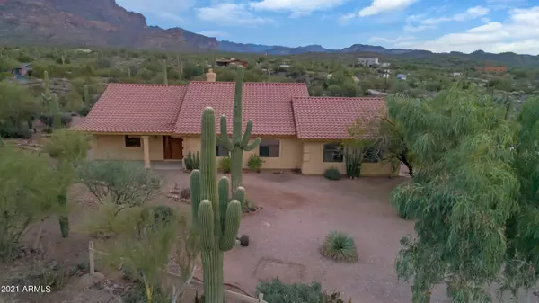 Gold Canyon, AZ 85118,3859 S MOHICAN --