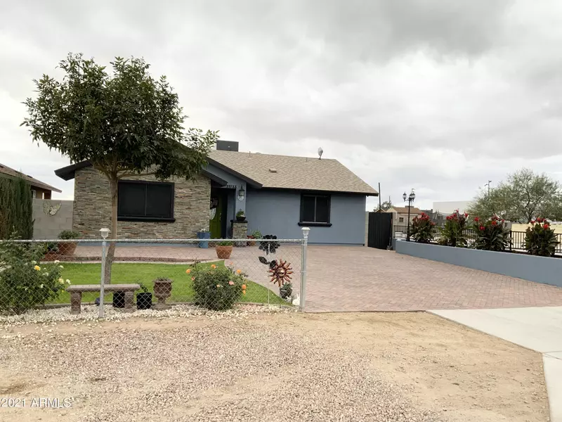 21733 E ROOSEVELT Avenue, Wittmann, AZ 85361