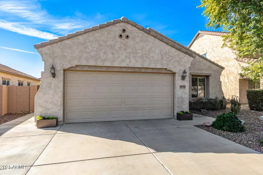 4908 S CARMINE --, Mesa, AZ 85212