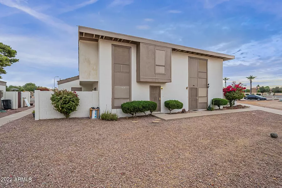 7775 W GLENN Drive, Glendale, AZ 85303