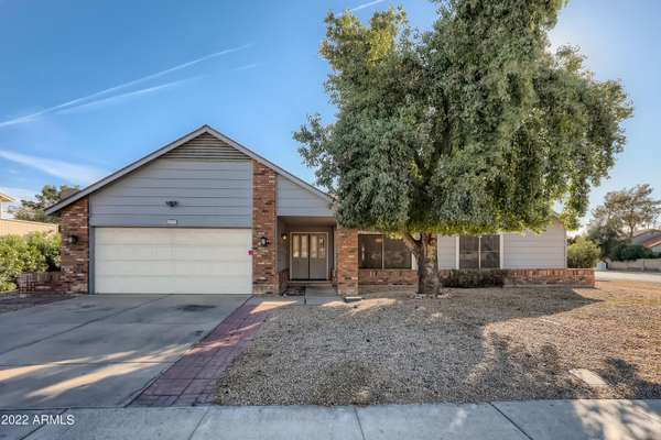 6439 W SHAW BUTTE Drive, Glendale, AZ 85304