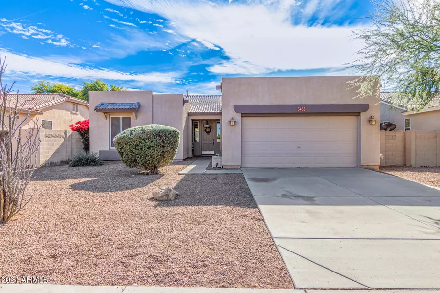 3433 E SANTA FE Lane, Gilbert, AZ 85297